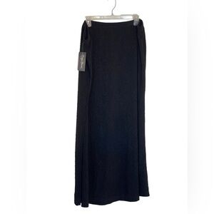 NWT Maggie Barnes textured long skirt. Size 2X